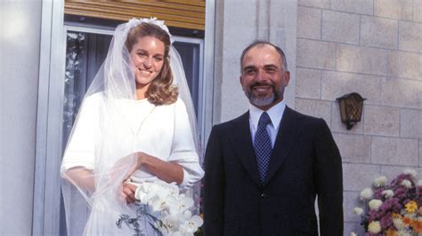 الملكة نور|king hussein of jordan wife.